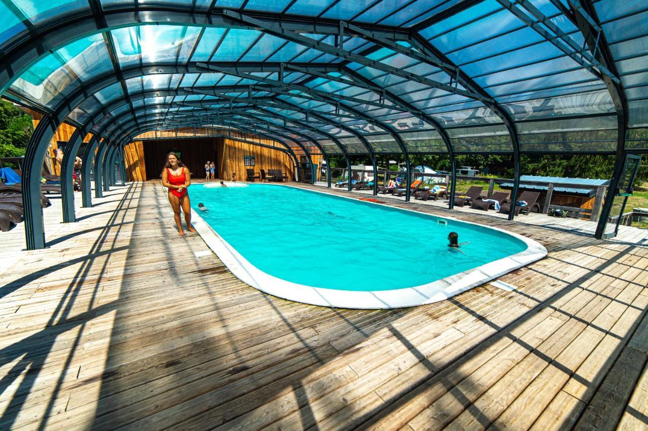 Camping Les Vernieres La Bourboule Sancy Ngoại thất bức ảnh